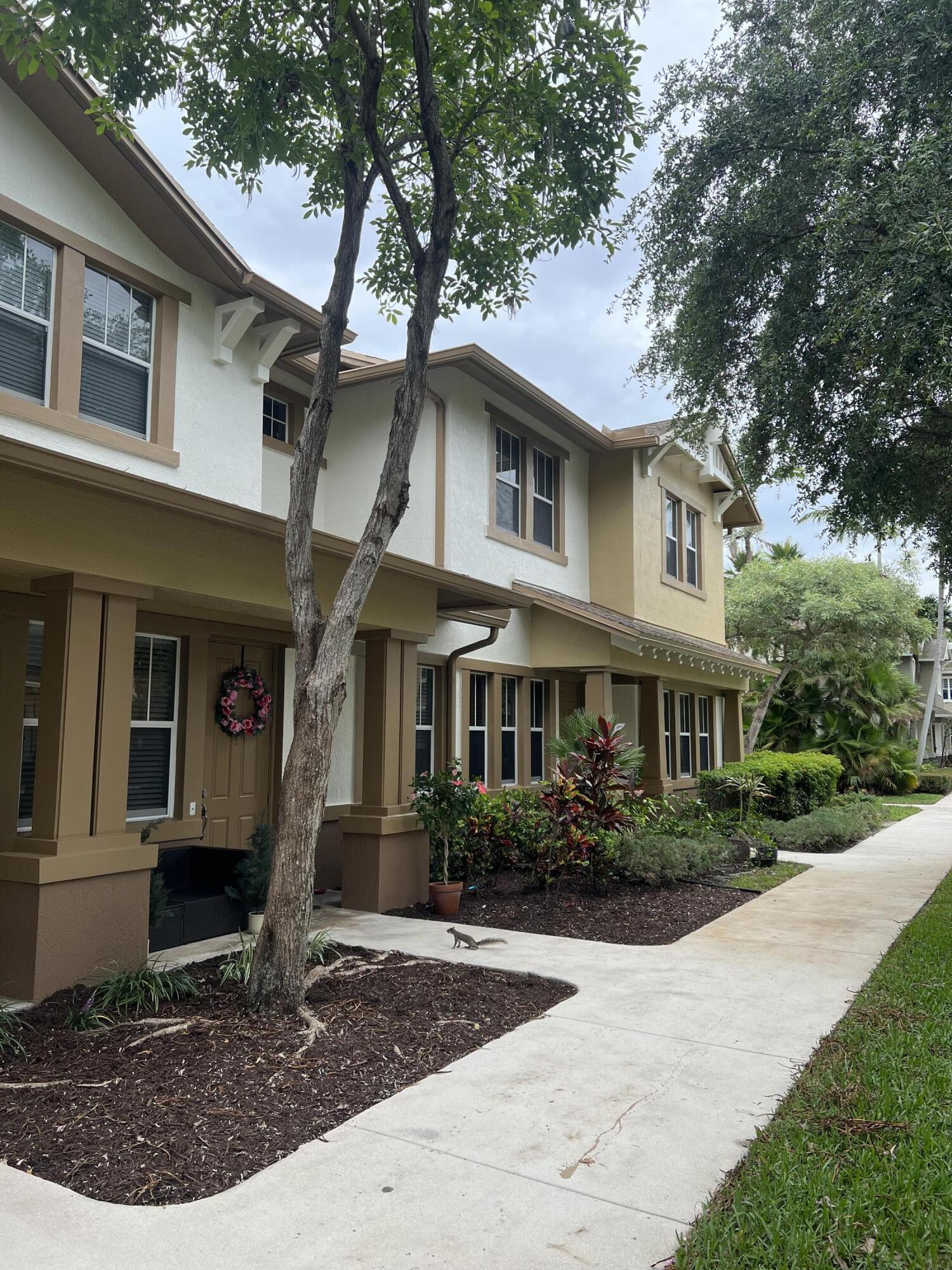 950 Marina Del Ray 4