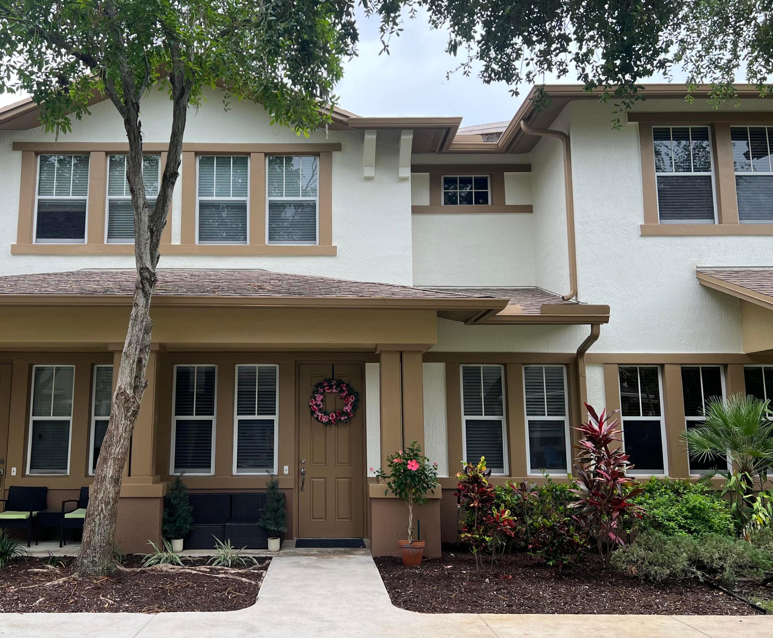 950 Marina Del Ray 4