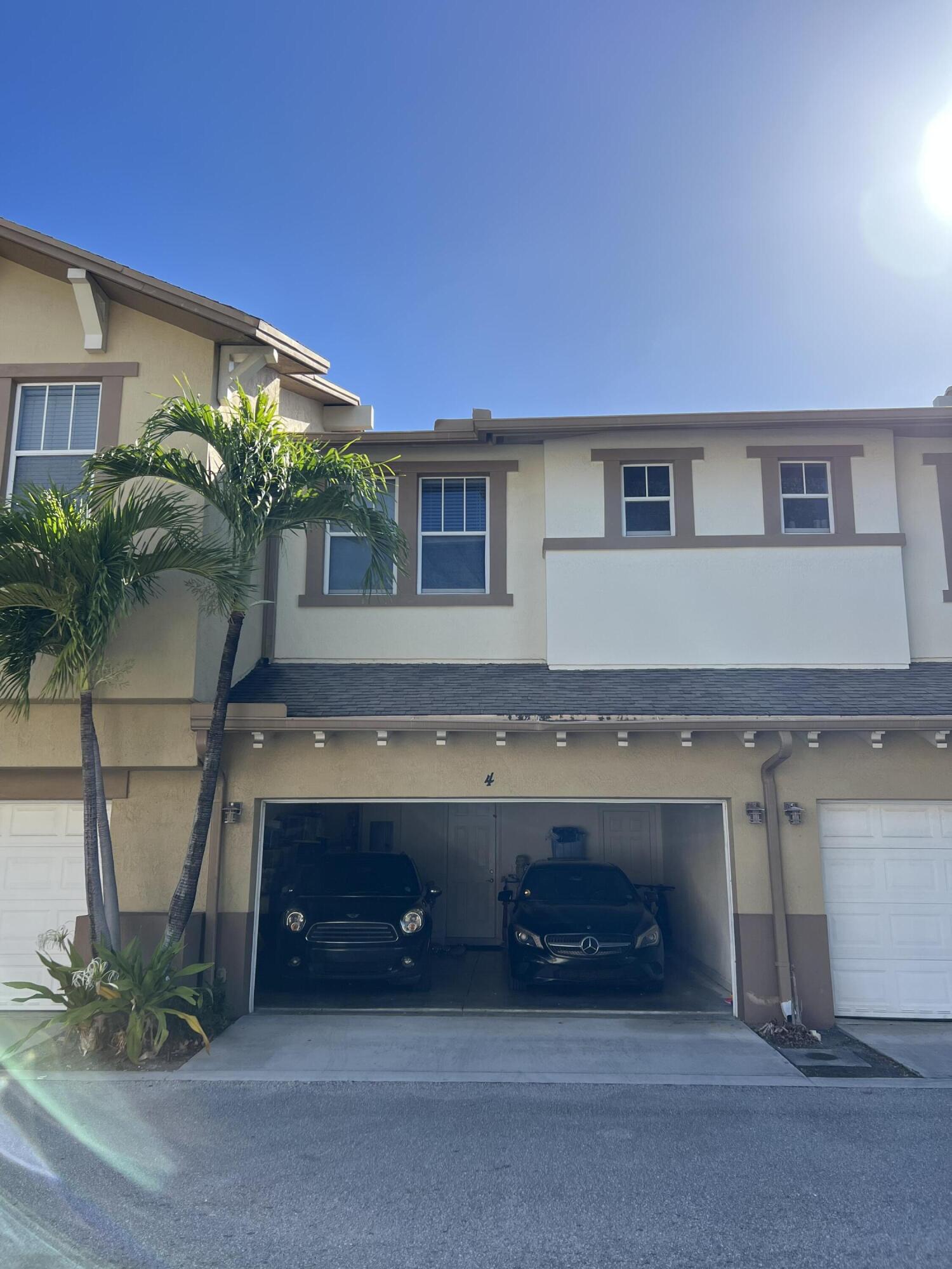 950 Marina Del Ray 4