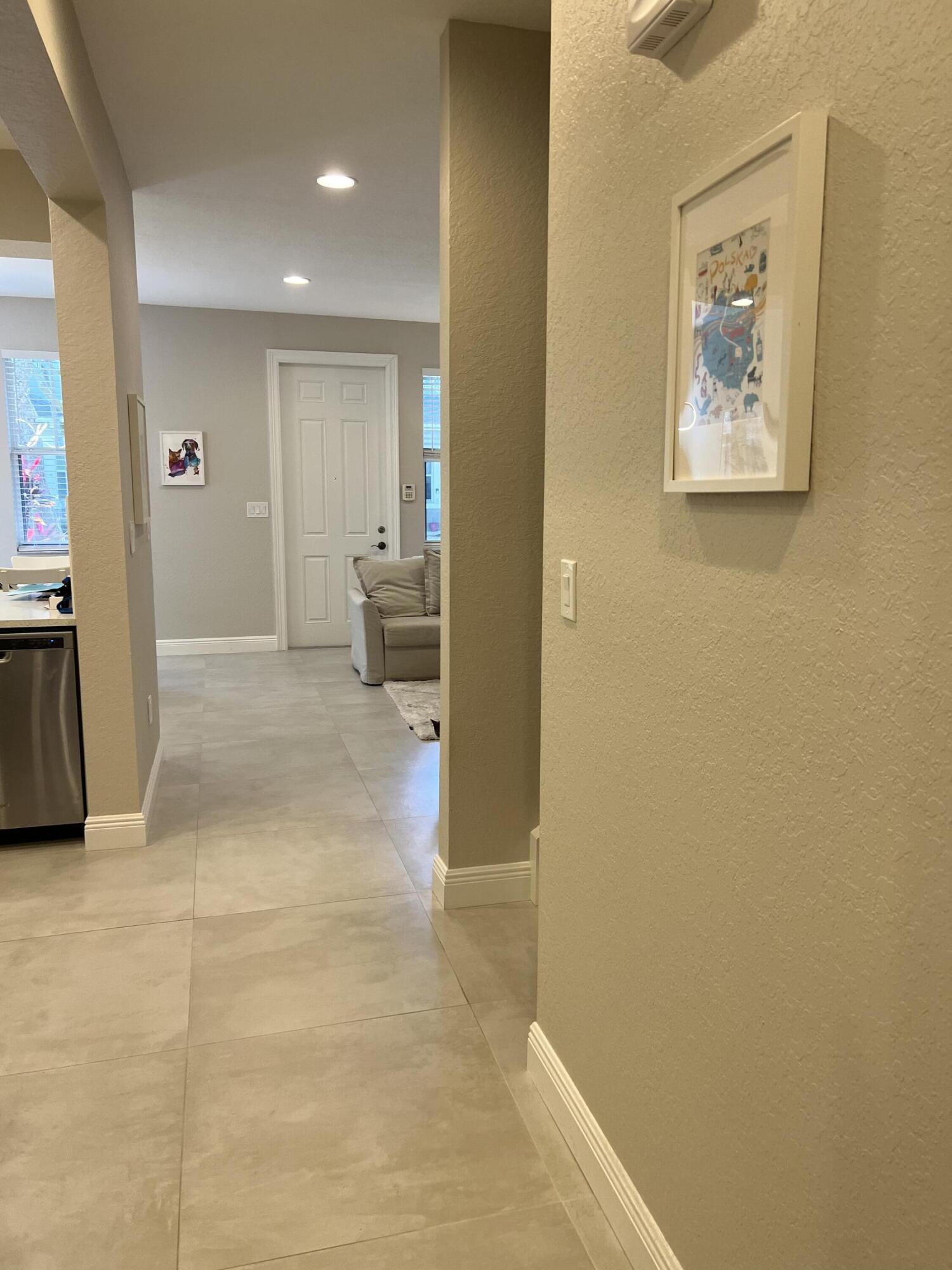 950 Marina Del Ray 4