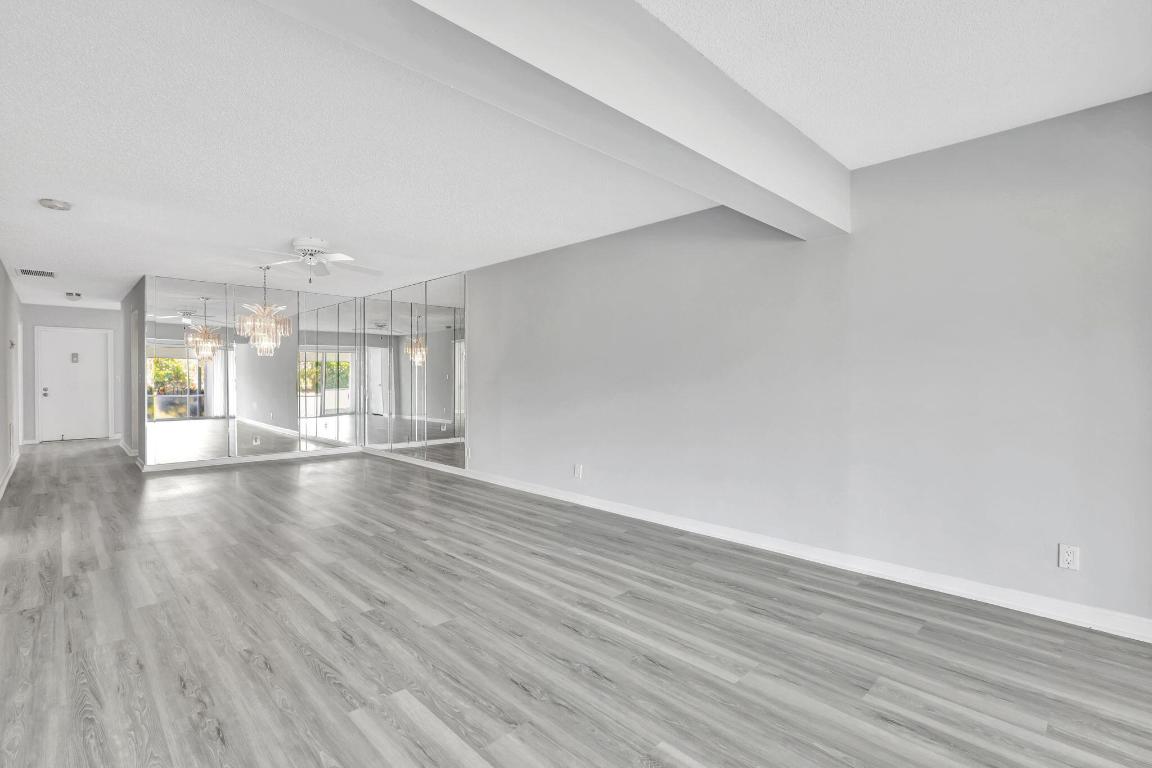 1905 NW 18 Th Street 104