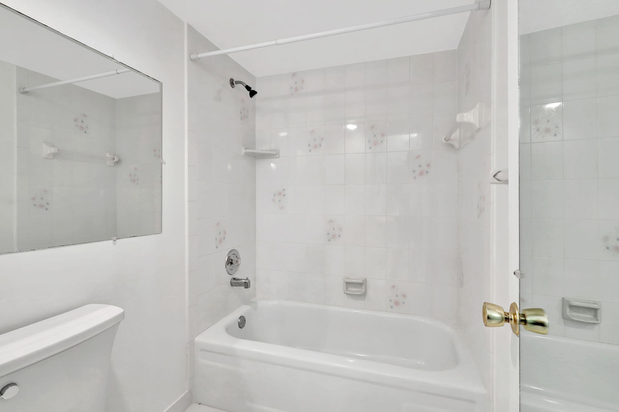 1905 NW 18 Th Street 104
