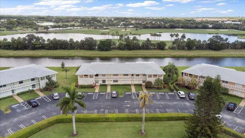 1905 NW 18 Th Street 104