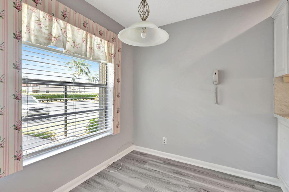 1905 NW 18 Th Street 104