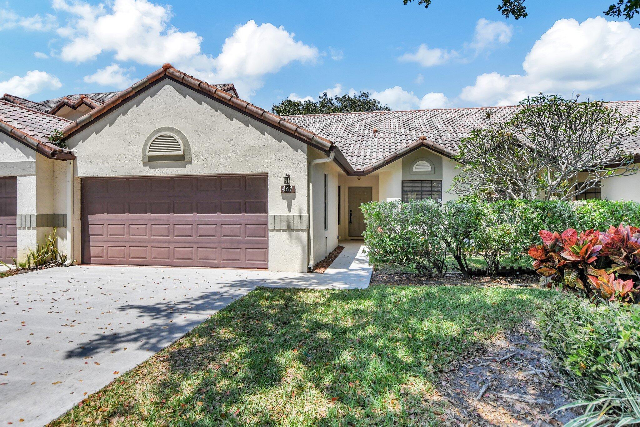 467 Ashwood Place
