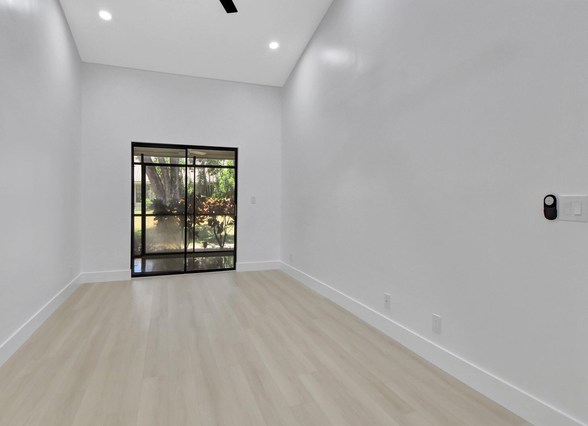 467 Ashwood Place