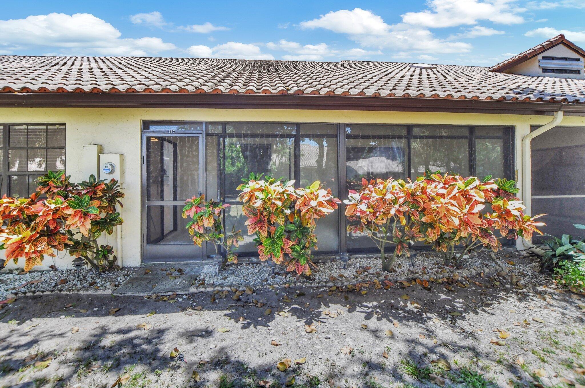 467 Ashwood Place