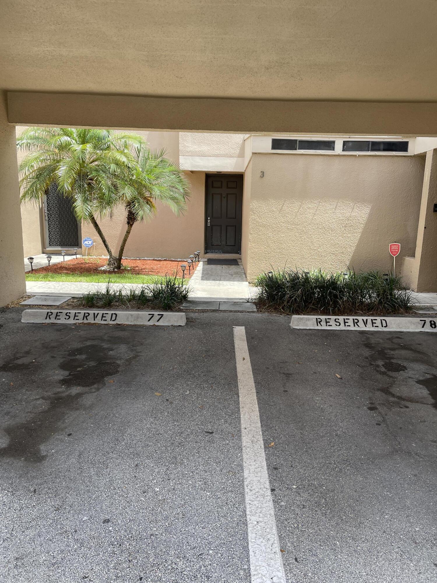 1061 NW 13th Street 3