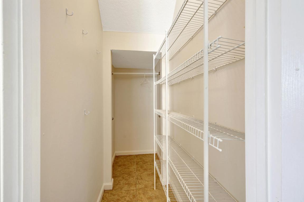 4384 Berkshire Wharf Drive