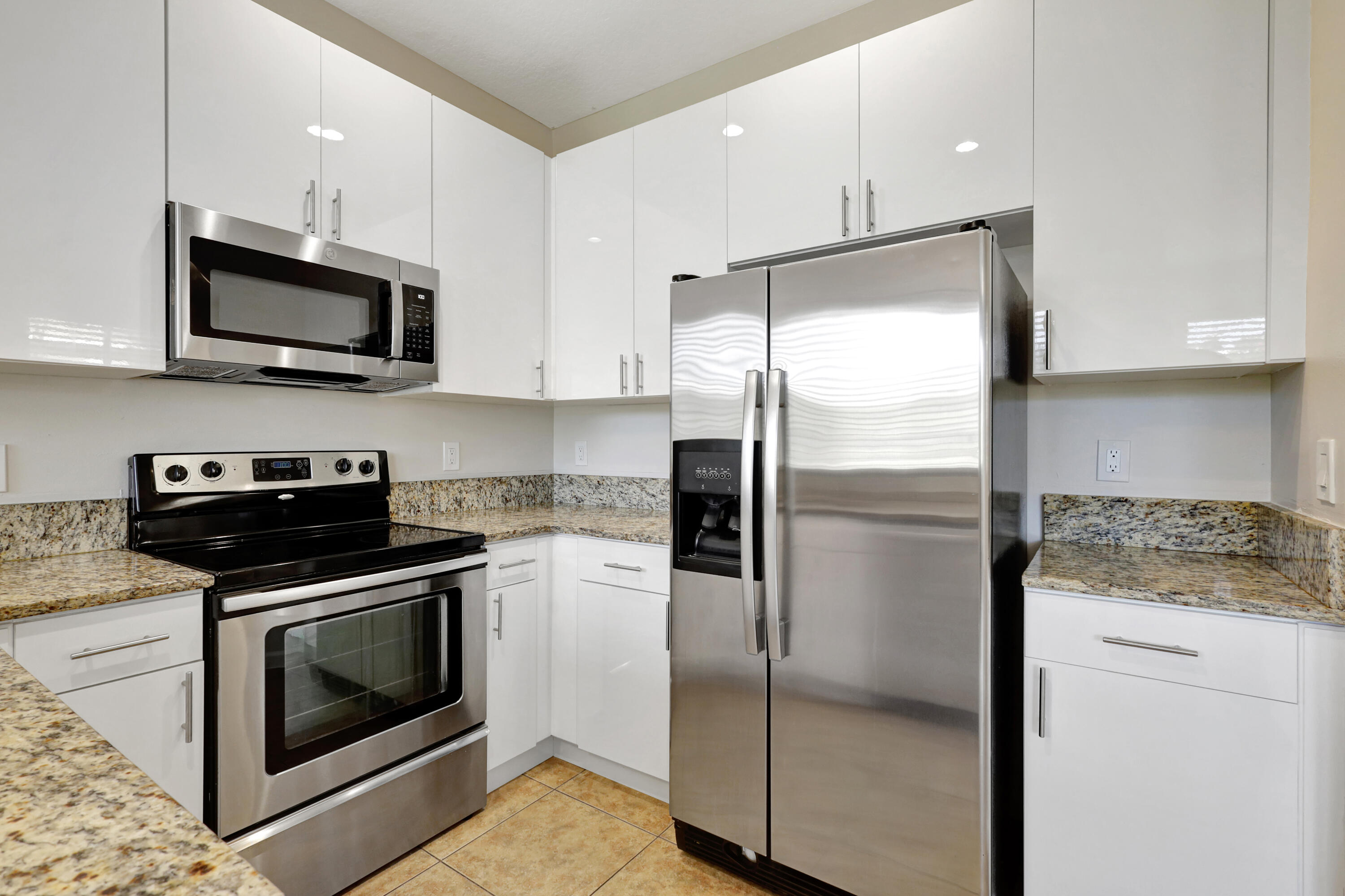 4384 Berkshire Wharf Drive