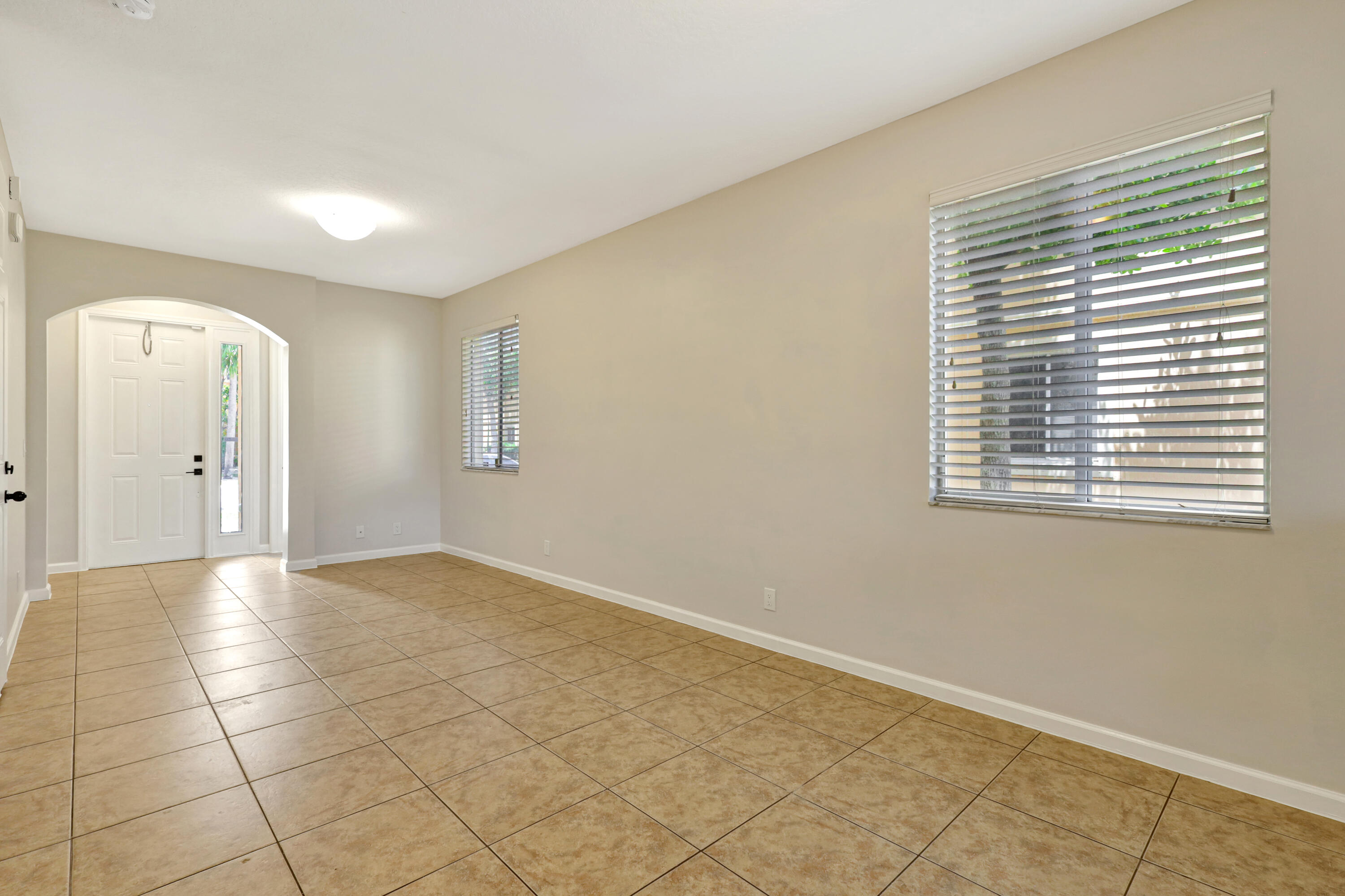 4384 Berkshire Wharf Drive