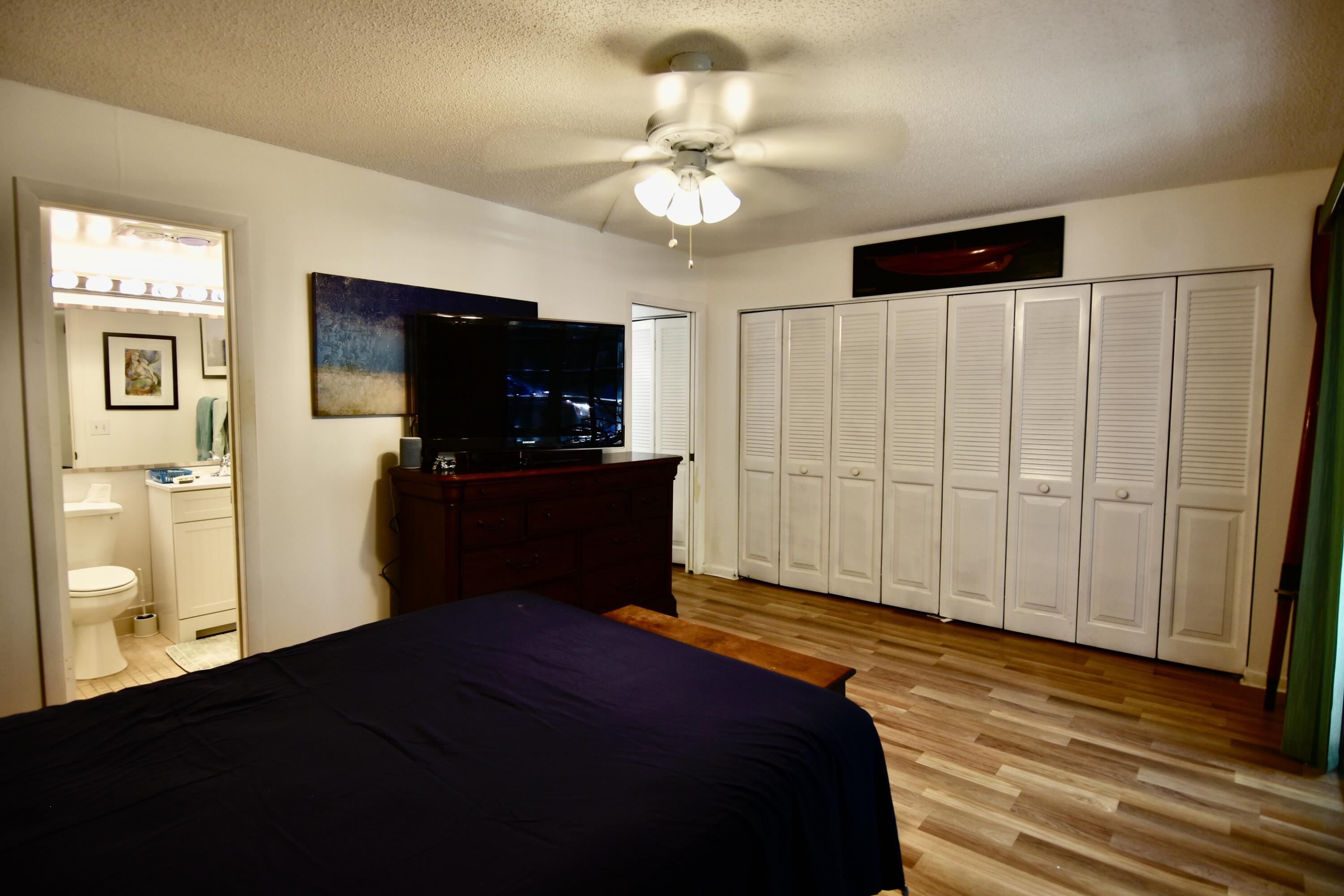 51 Oakridge E 51