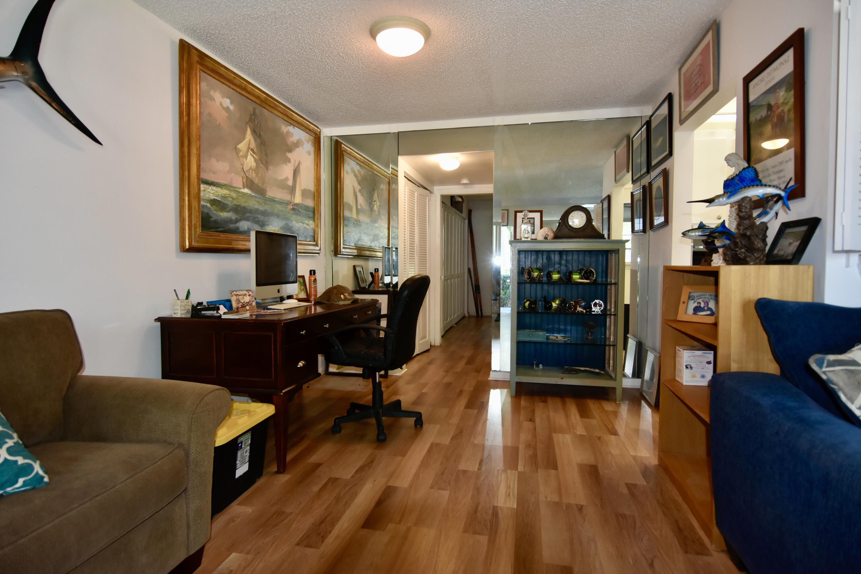 51 Oakridge E 51