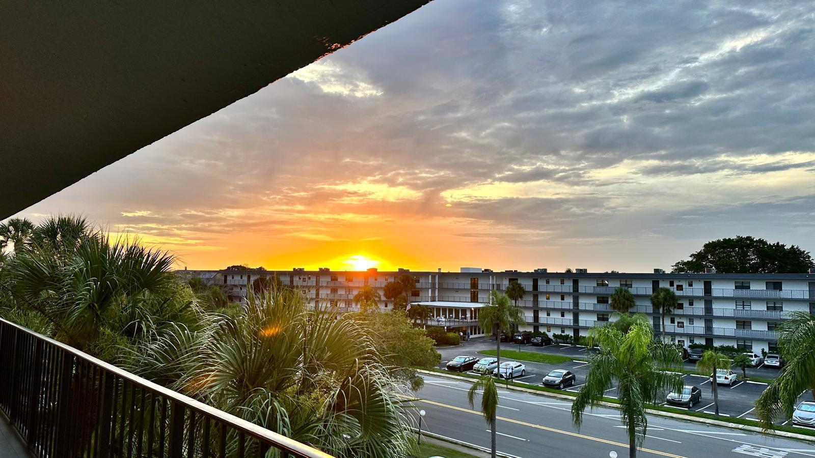 9440 SW 8th Street 409