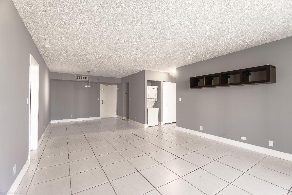 3300 NE 192 Street 1108, Aventura Unit: 1108