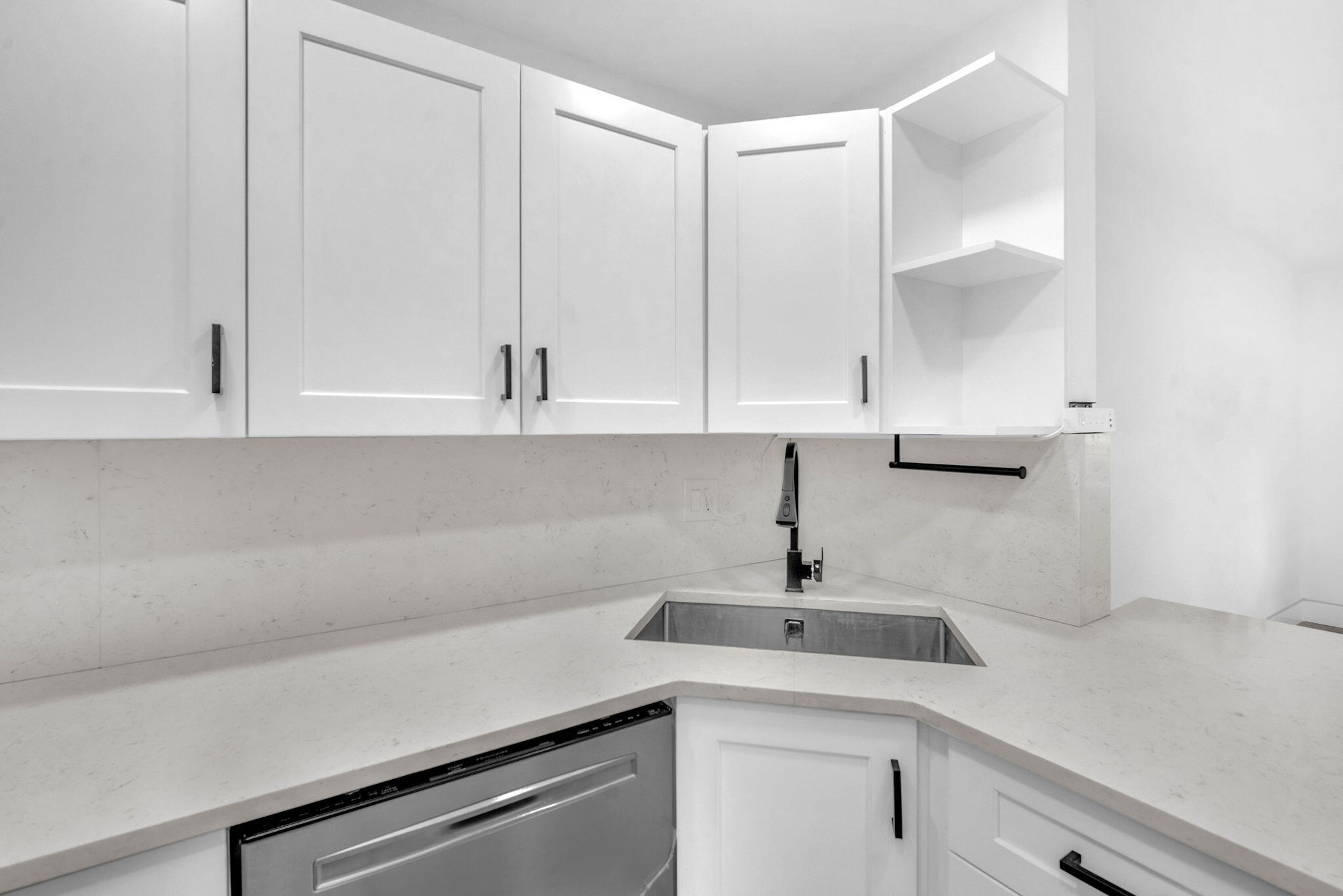 706 SE 2nd Avenue 335