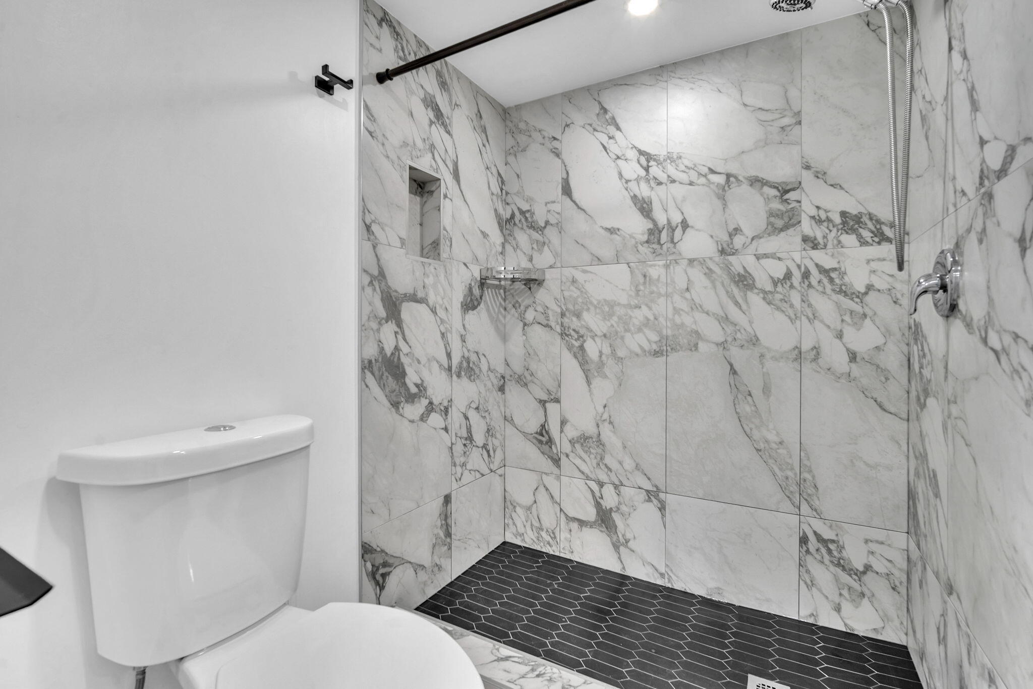 706 SE 2nd Avenue 335