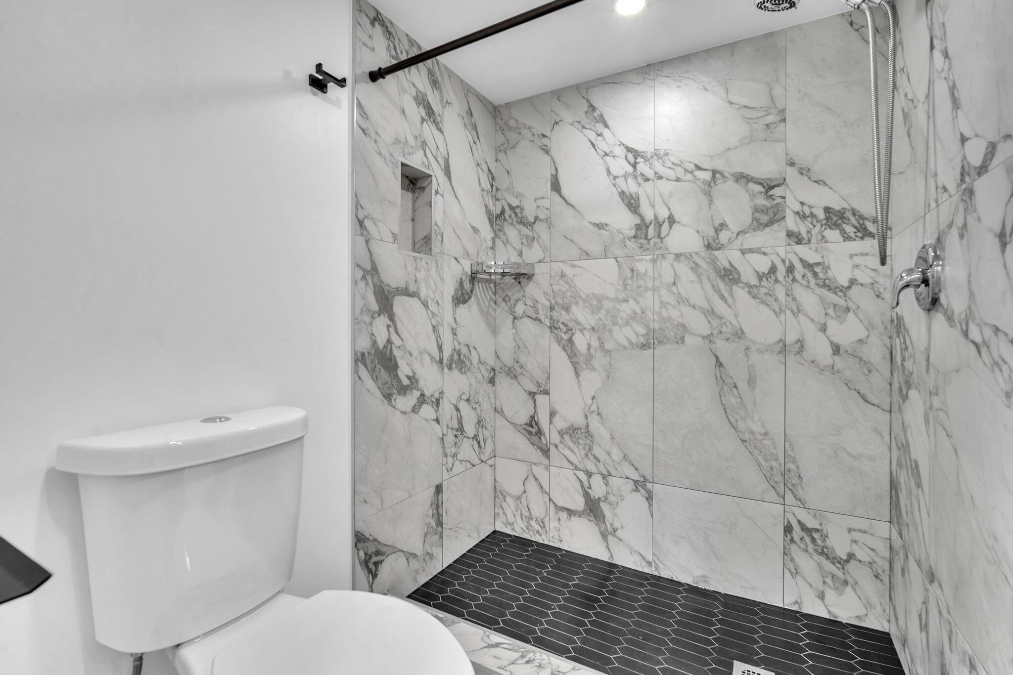 706 SE 2nd Avenue 335