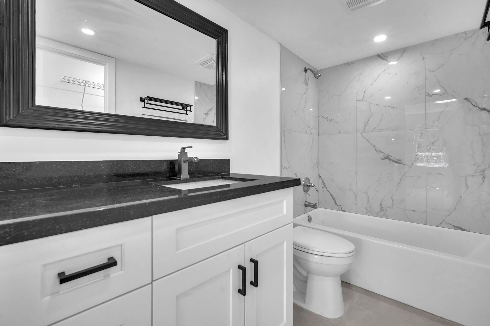 706 SE 2nd Avenue 335