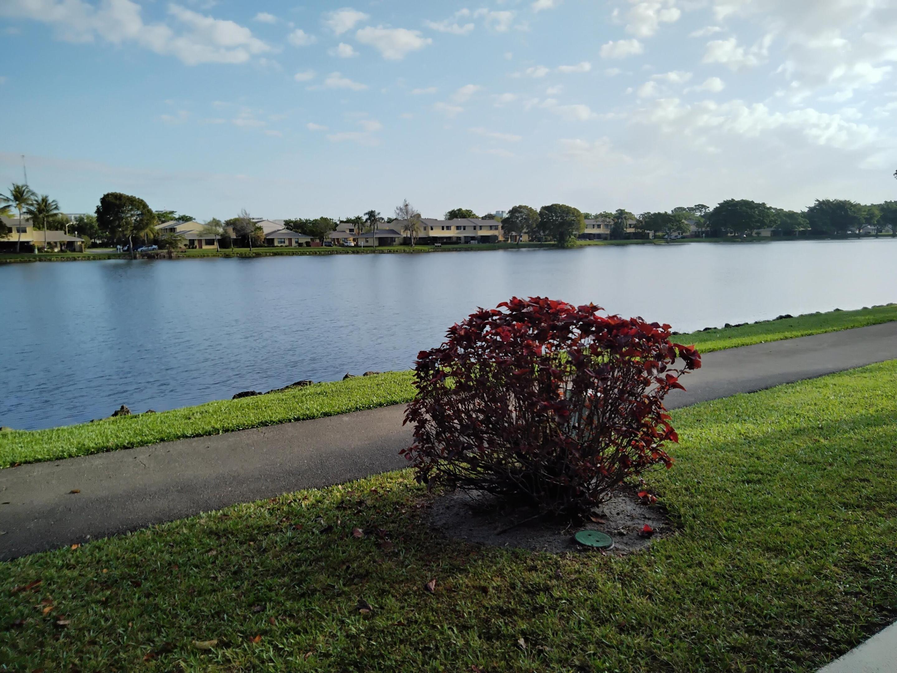 5319 Tennis Lane