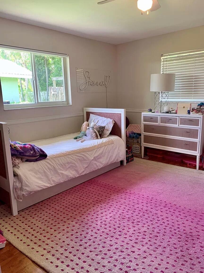 3306 NW 28th Terrace