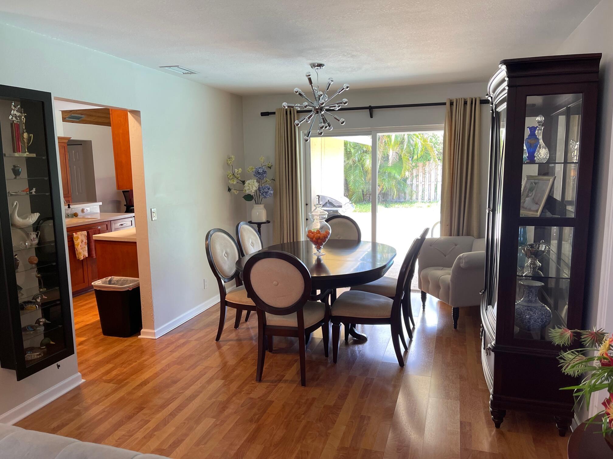 3306 NW 28th Terrace