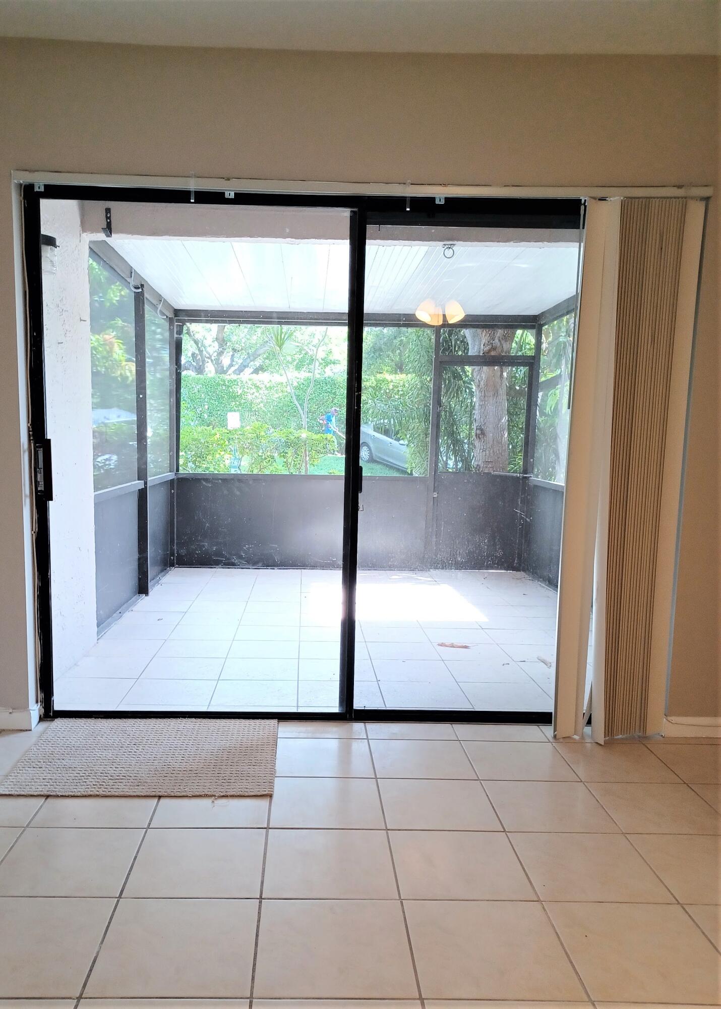 5245 Jog Lane