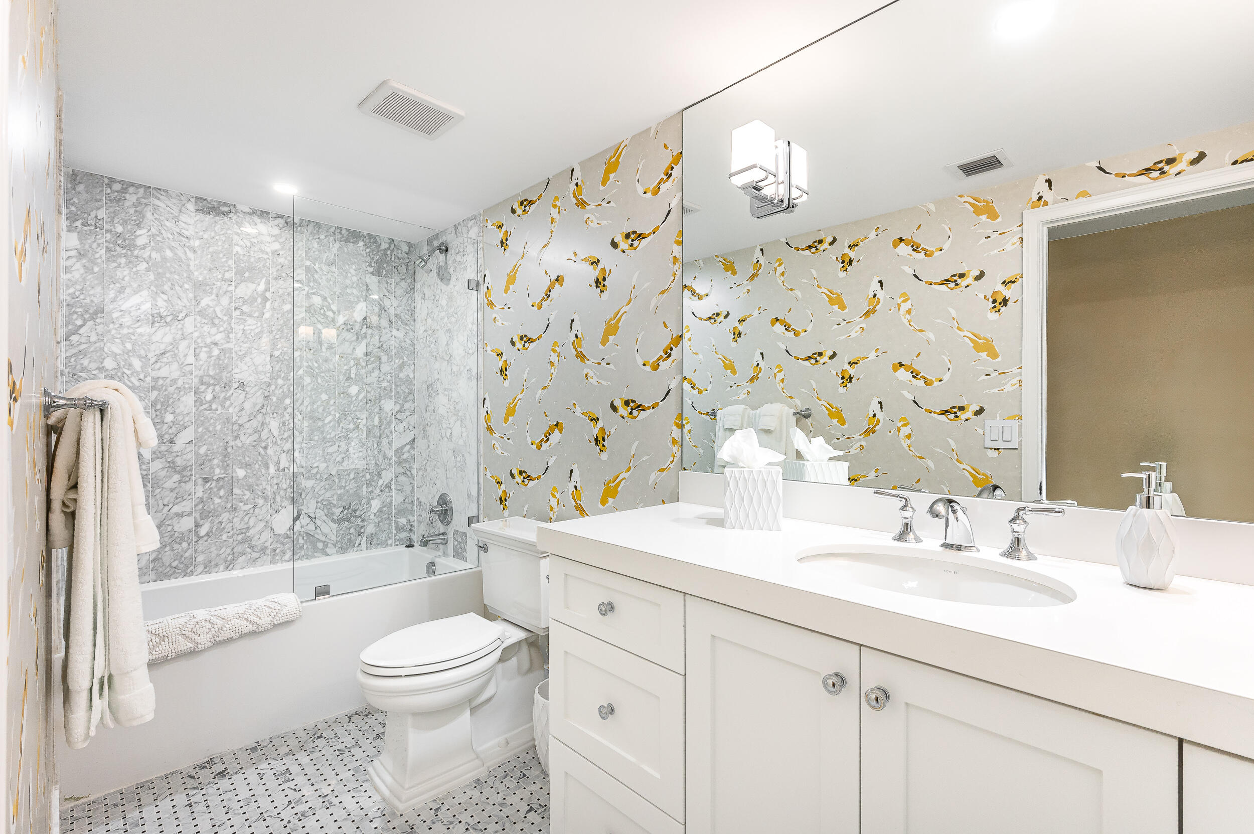 2000 S Ocean Boulevard 204s