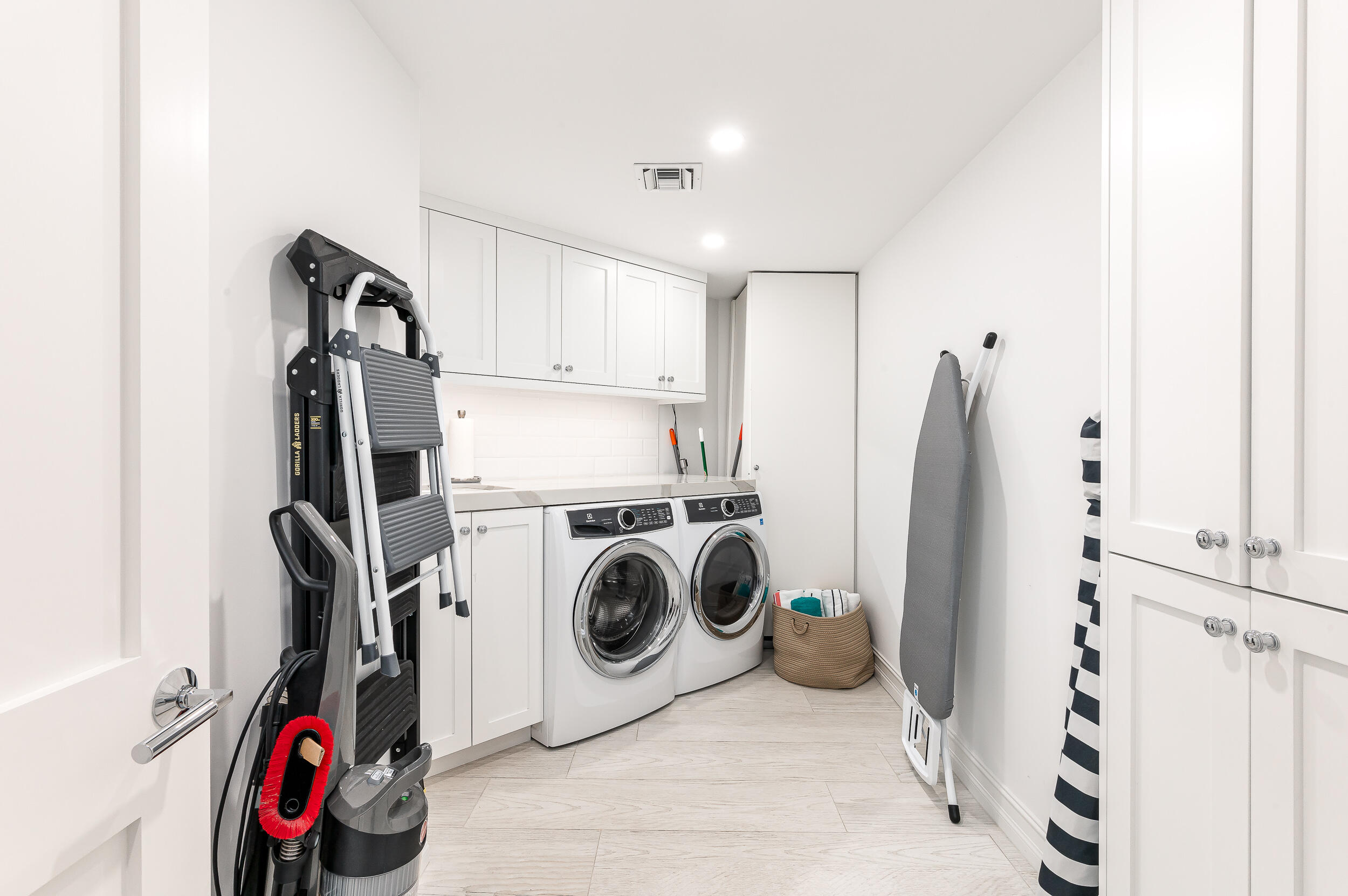 2000 S Ocean Boulevard 204s