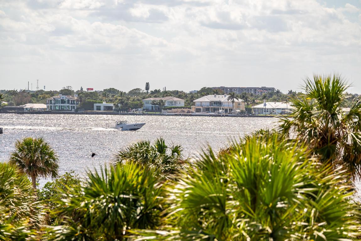 2000 S Ocean Boulevard 204s