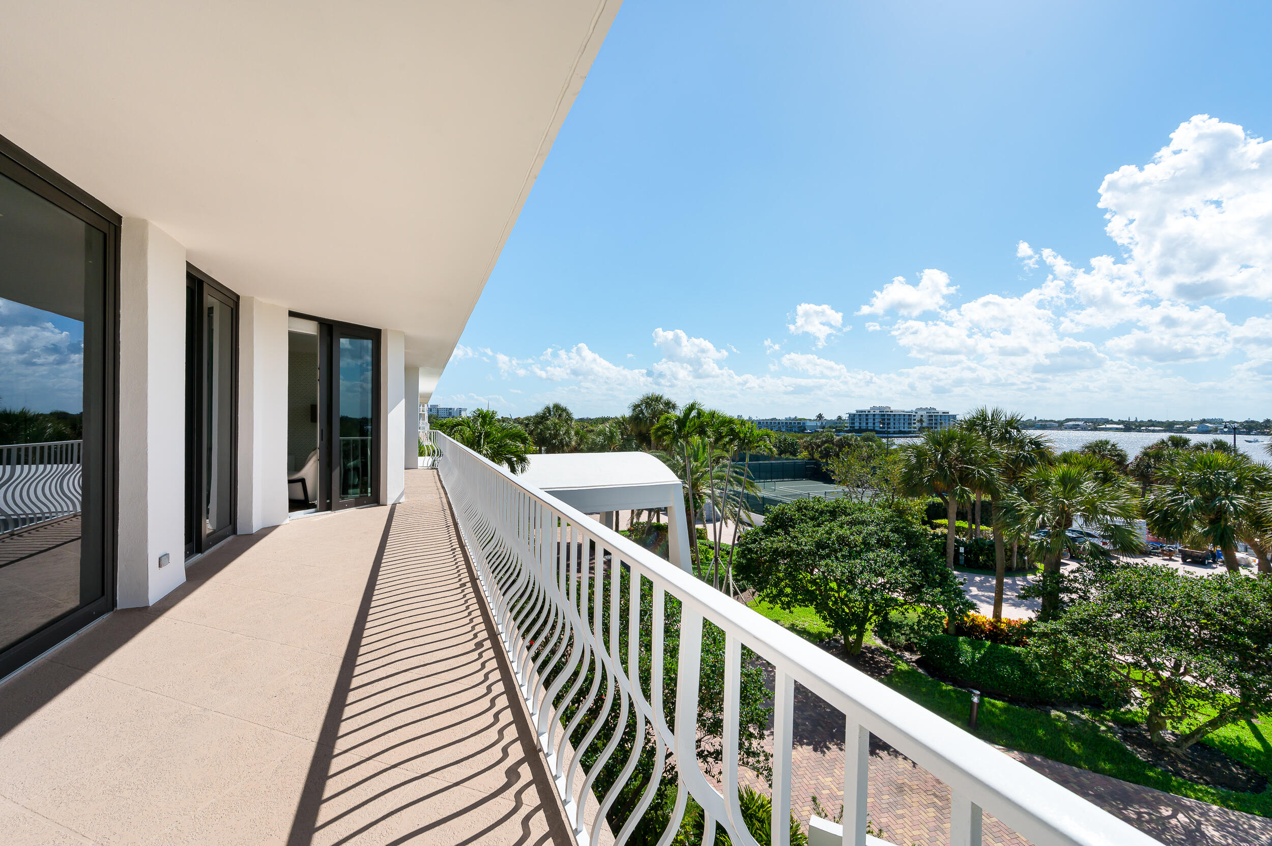 2000 S Ocean Boulevard 204s