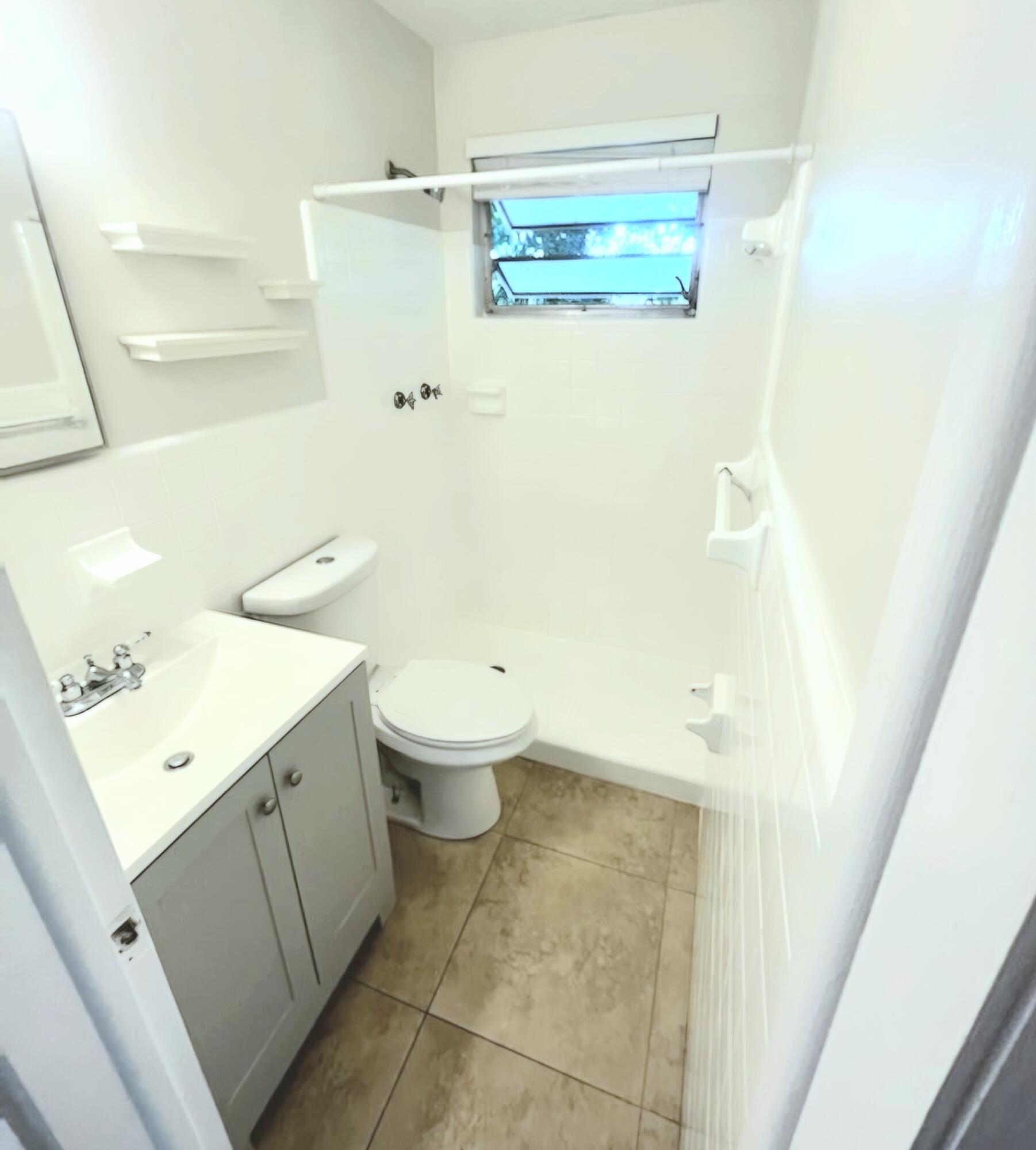 331 Walton Boulevard 6