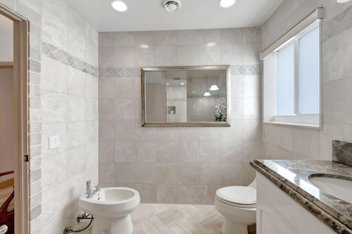 5828 Wind Drift Lane