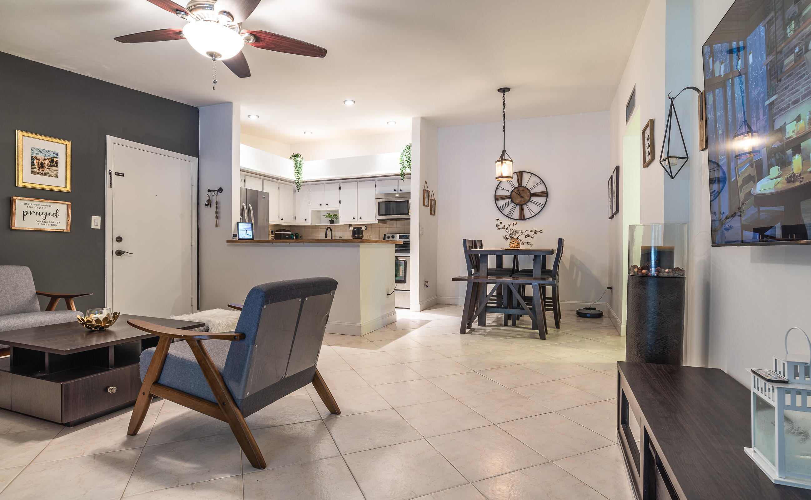 9707 W Mcnab Road 202