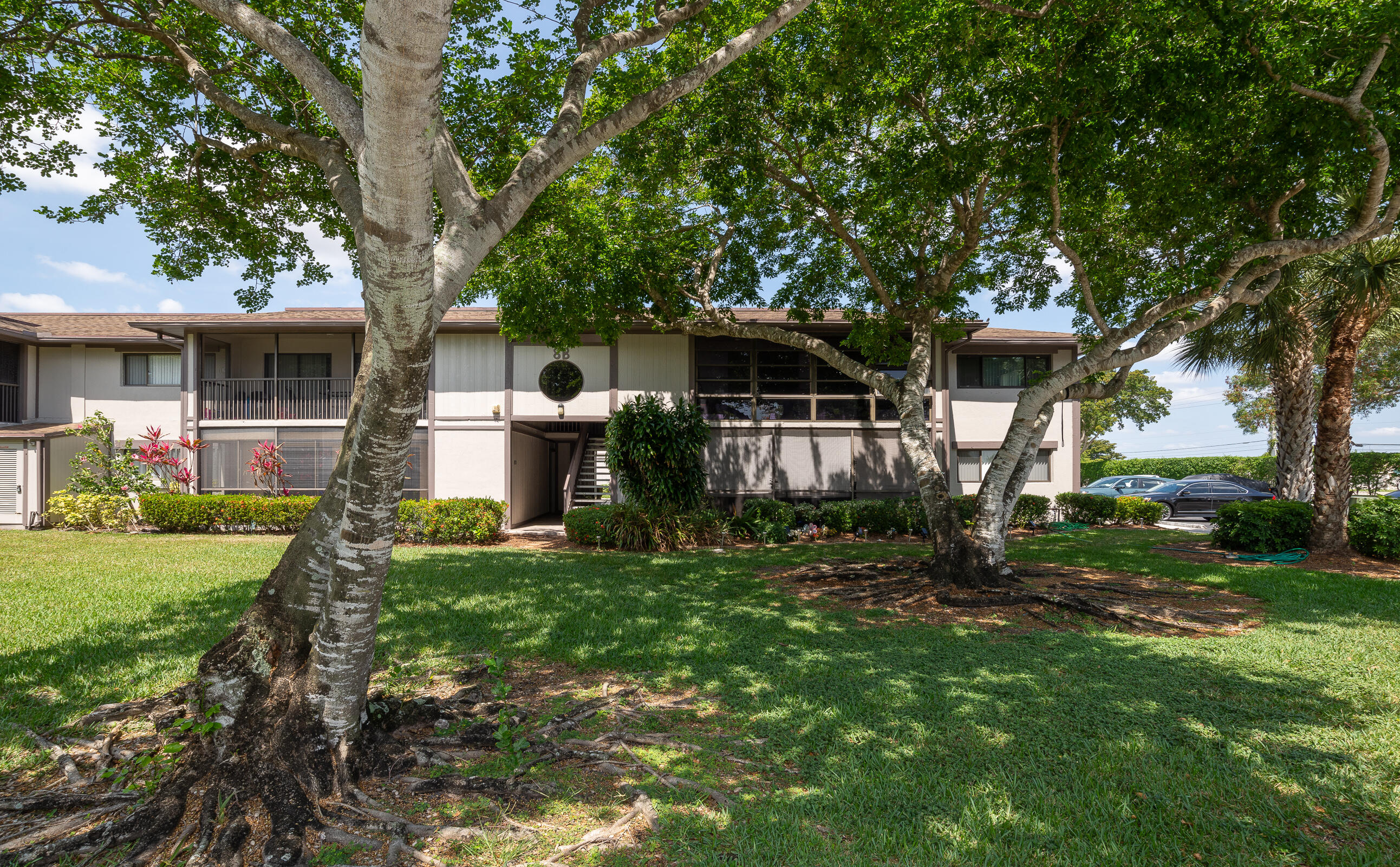 9707 W Mcnab Road 202