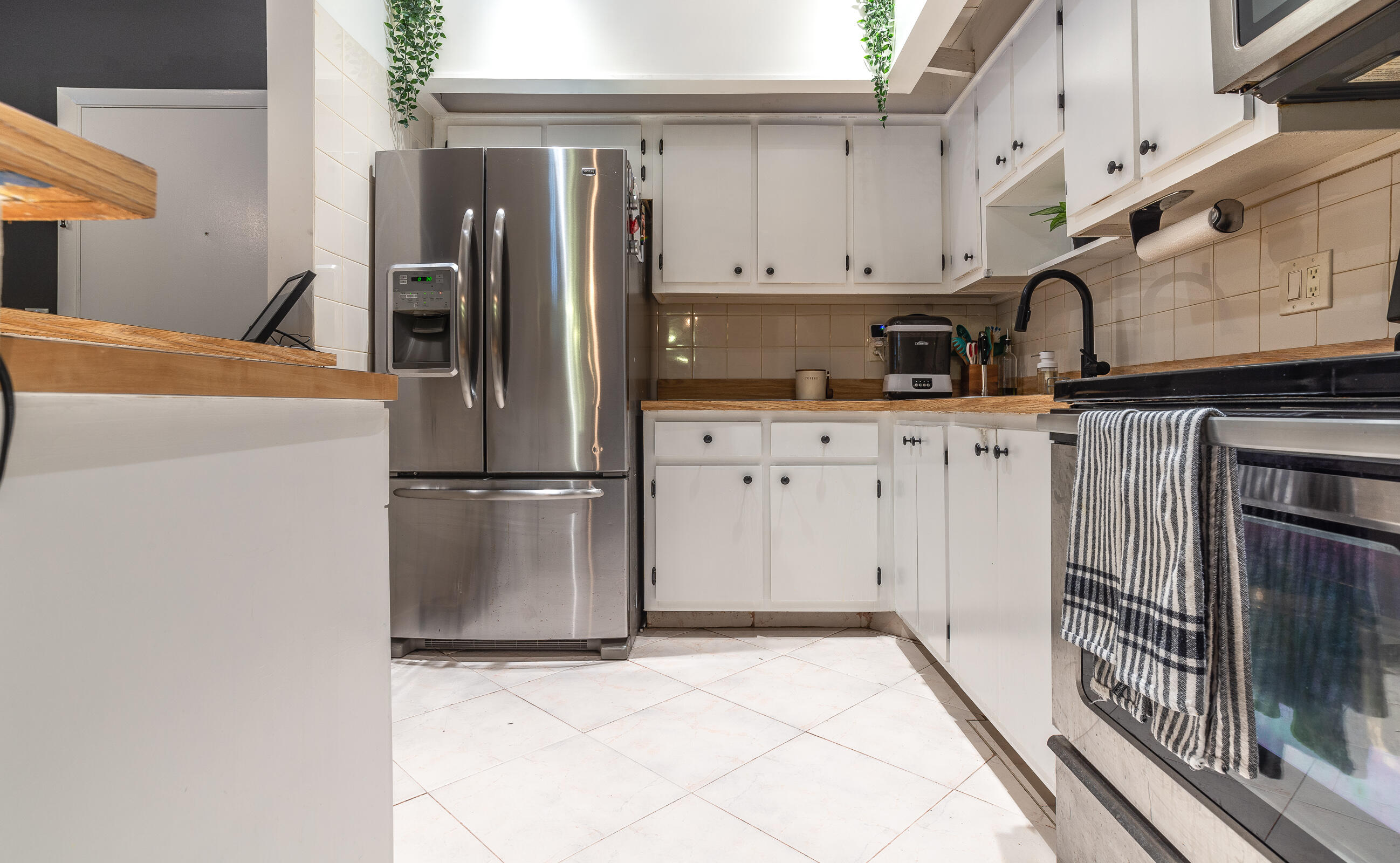 9707 W Mcnab Road 202