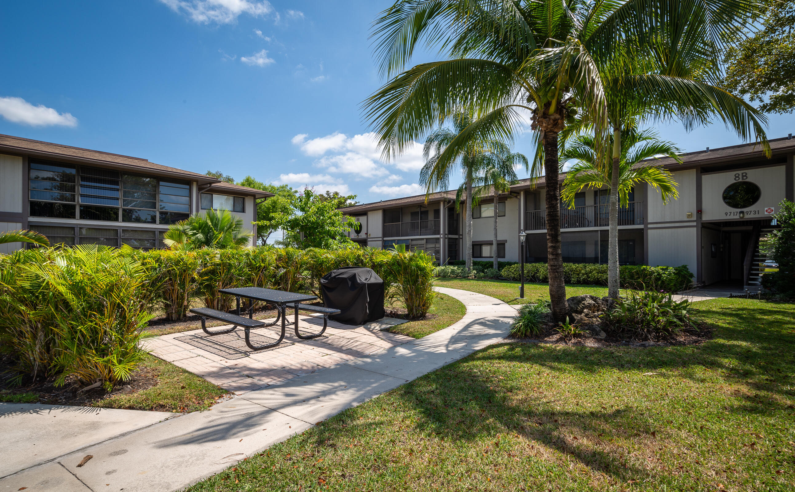 9707 W Mcnab Road 202