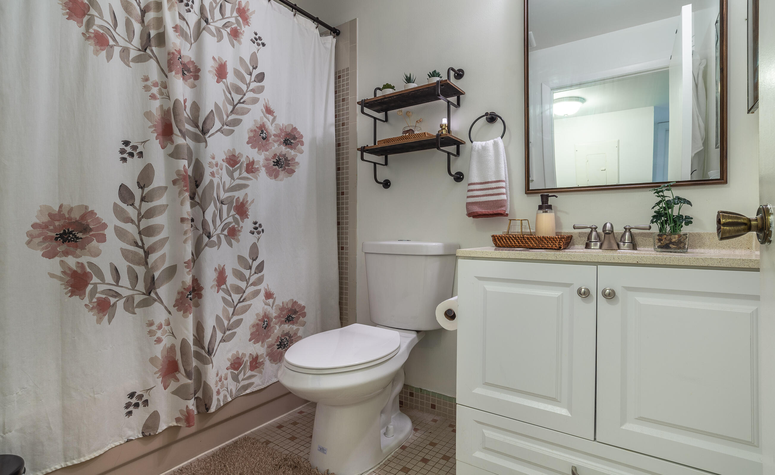 9707 W Mcnab Road 202