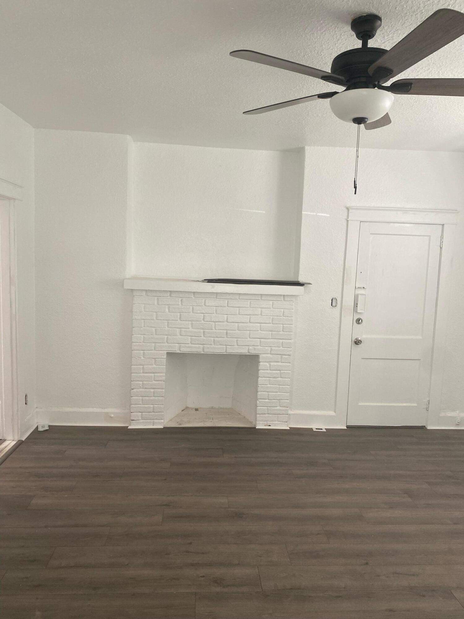 107 SW 2nd Avenue 6, Boynton Beach Unit: 6