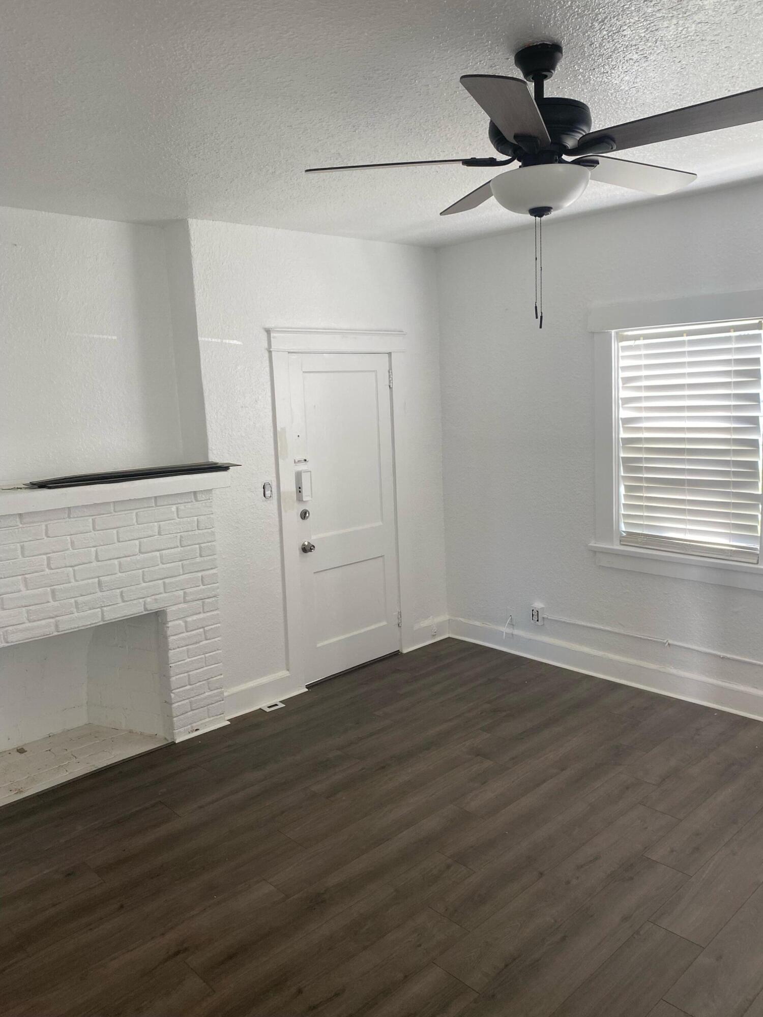 107 SW 2nd Avenue 6, Boynton Beach Unit: 6