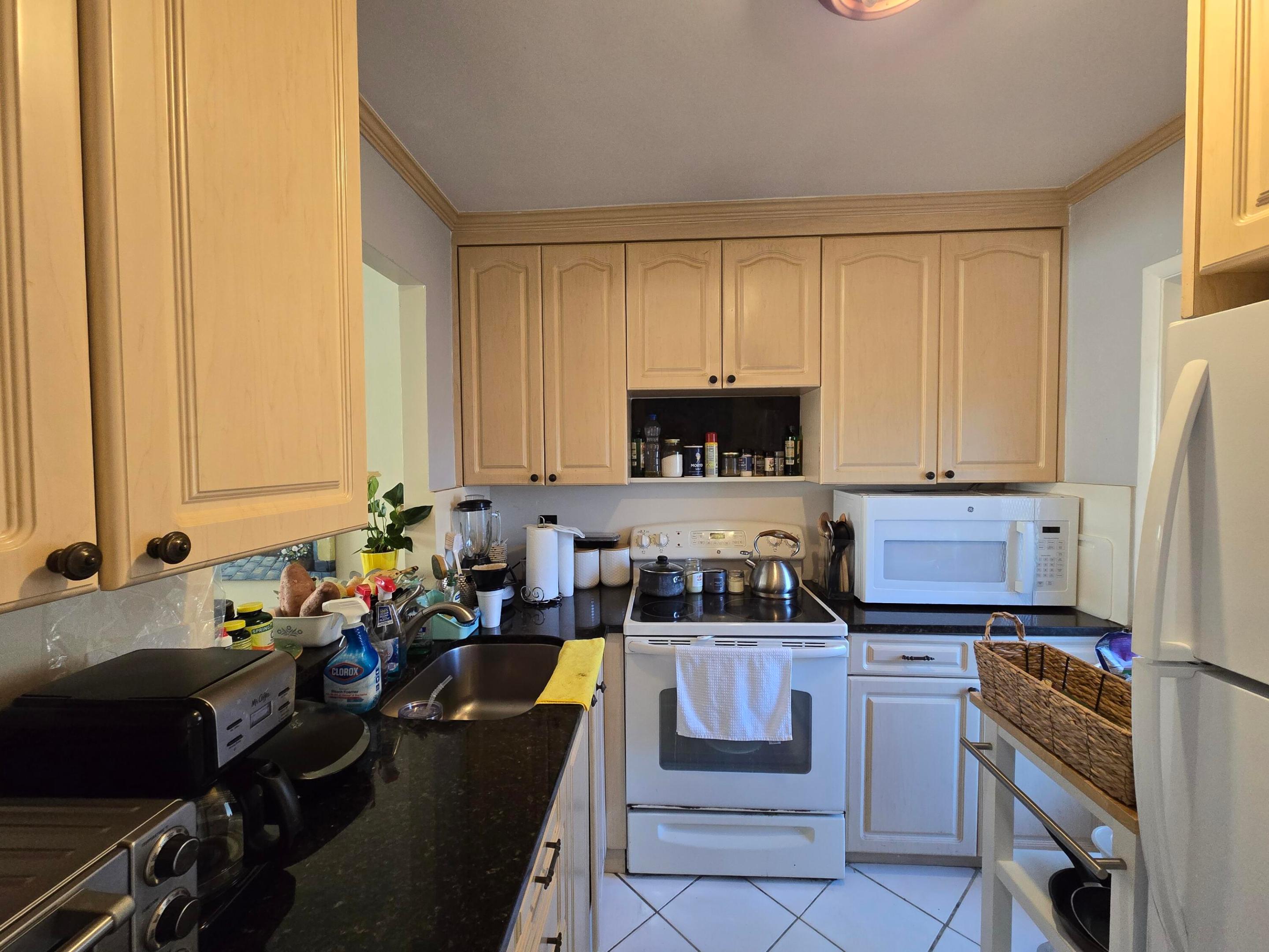 610 SE 2nd Avenue L7