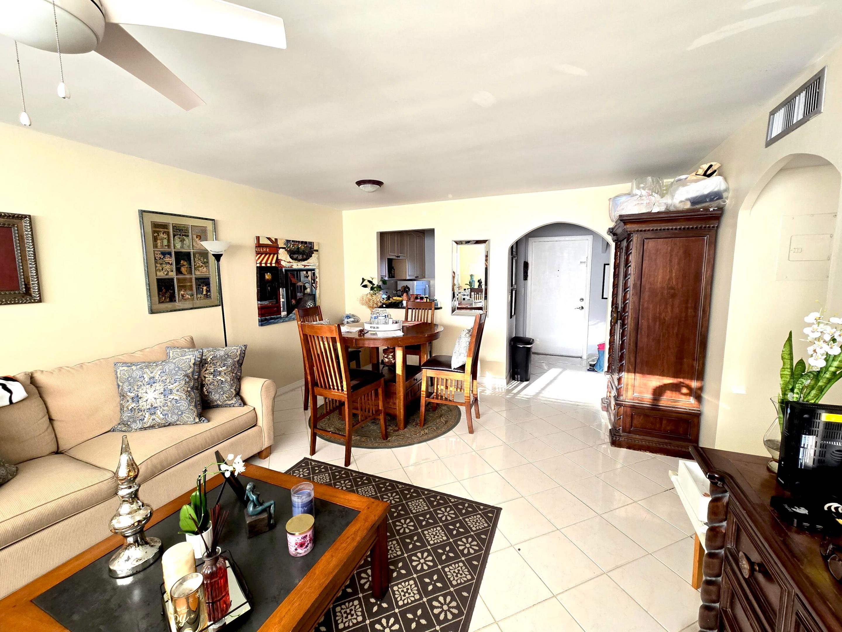 610 SE 2nd Avenue L7