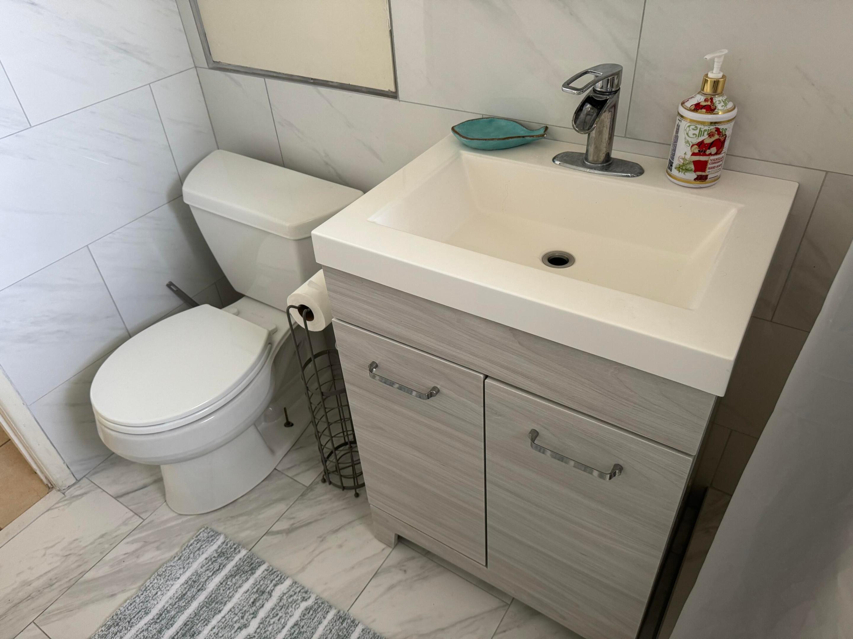 1932 NE 7th Street N 1, Deerfield Beach Unit: 1