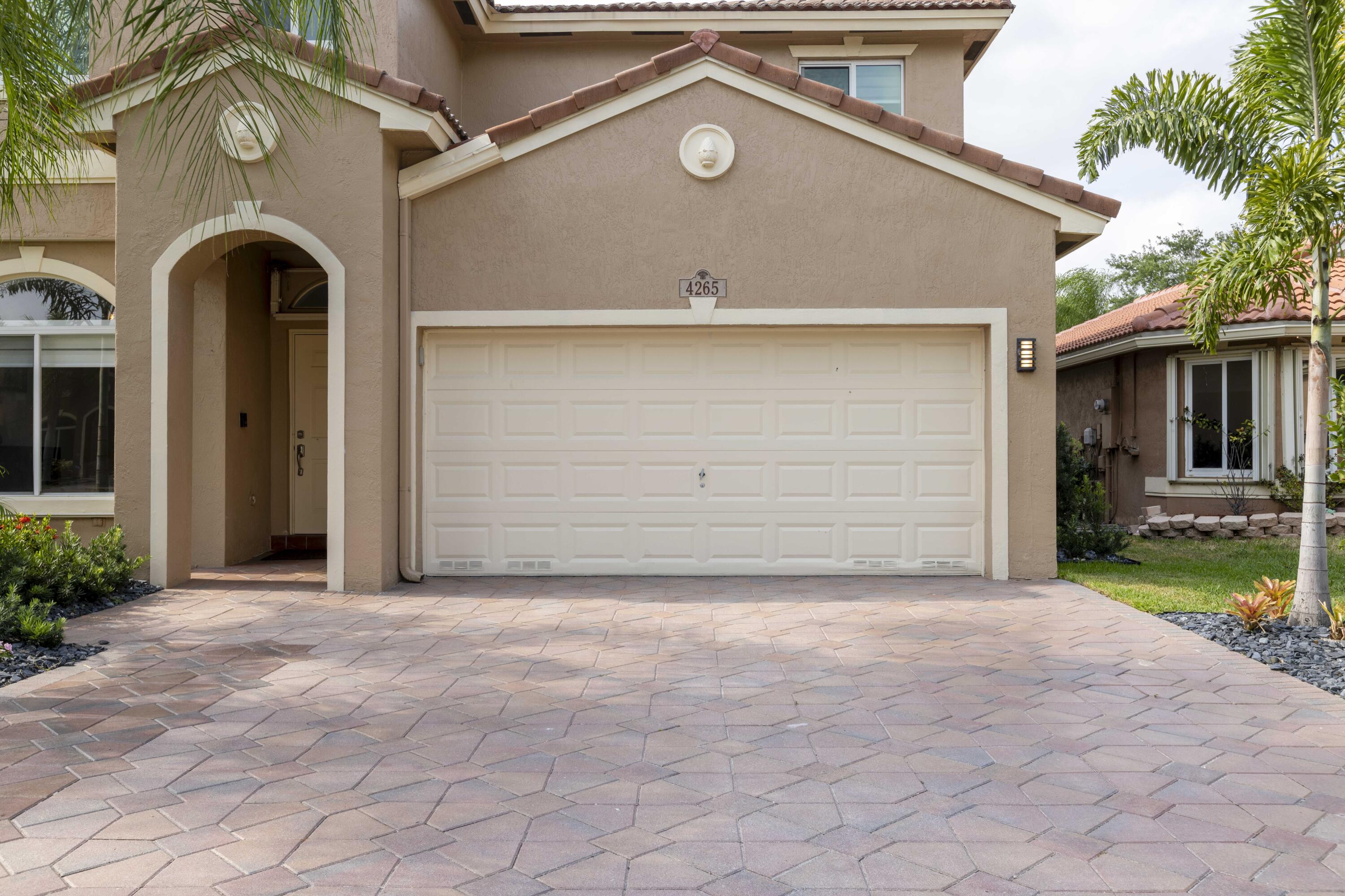 4265 Banyan Trails Drive