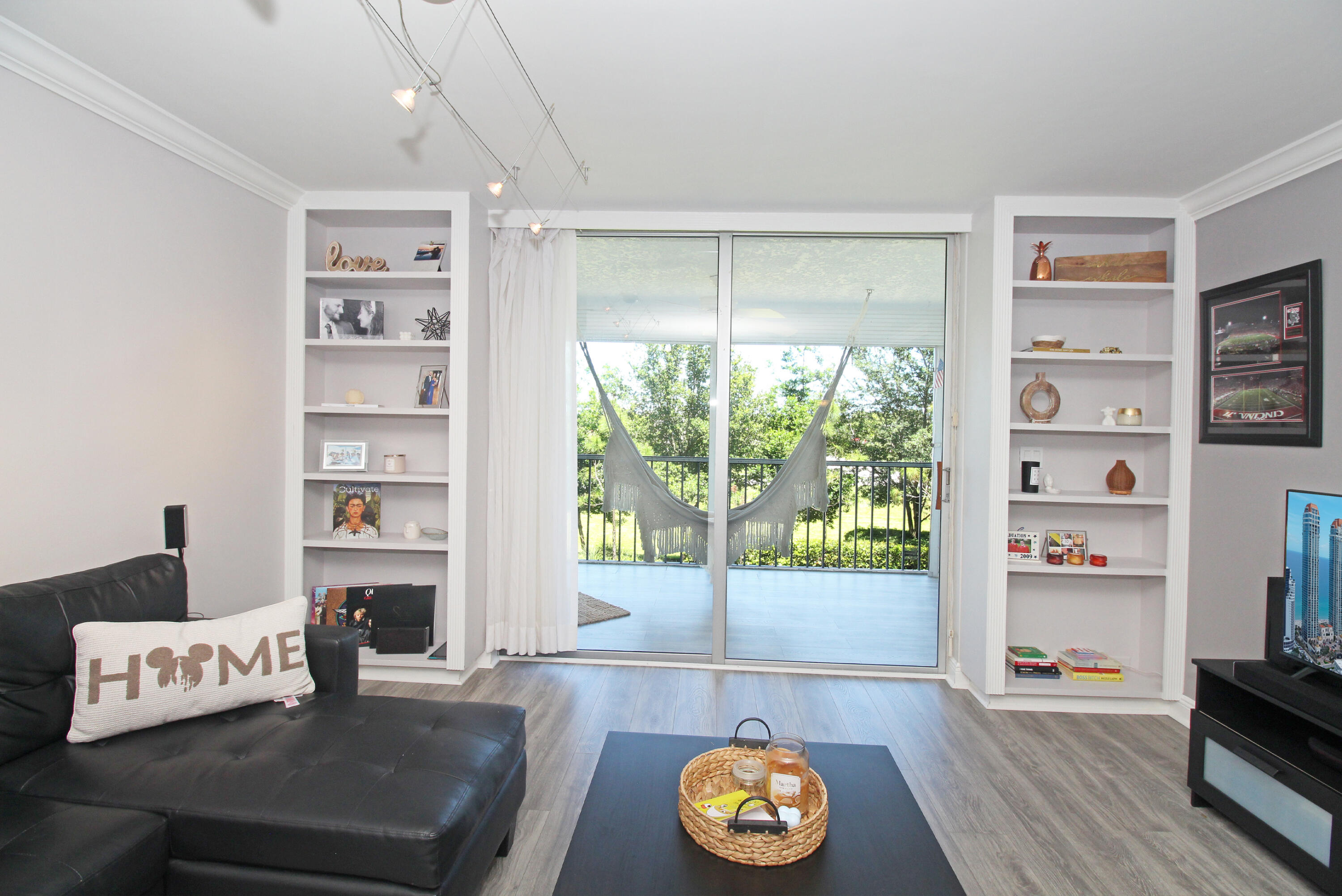 4550 NW 18th Avenue 204