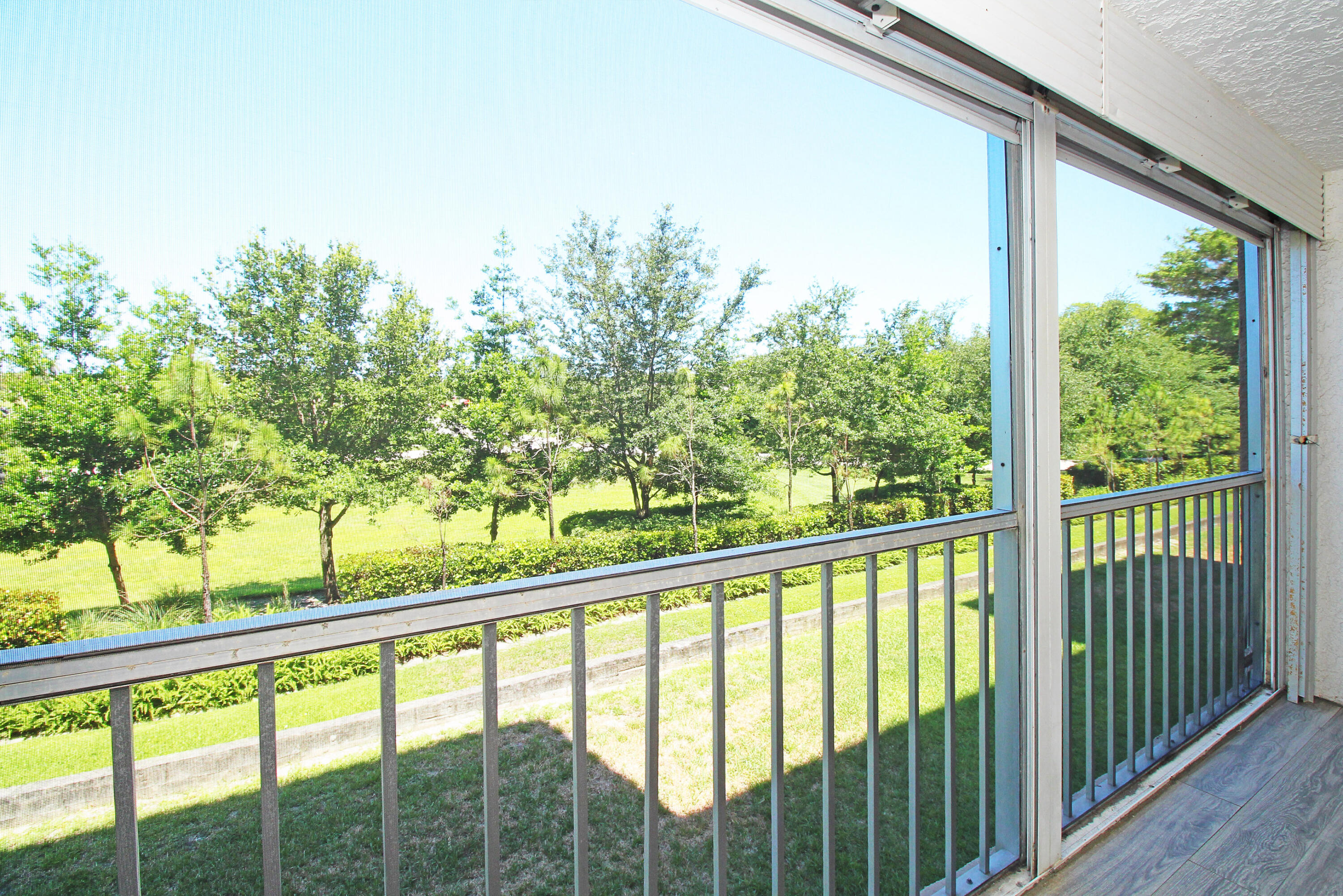 4550 NW 18th Avenue 204