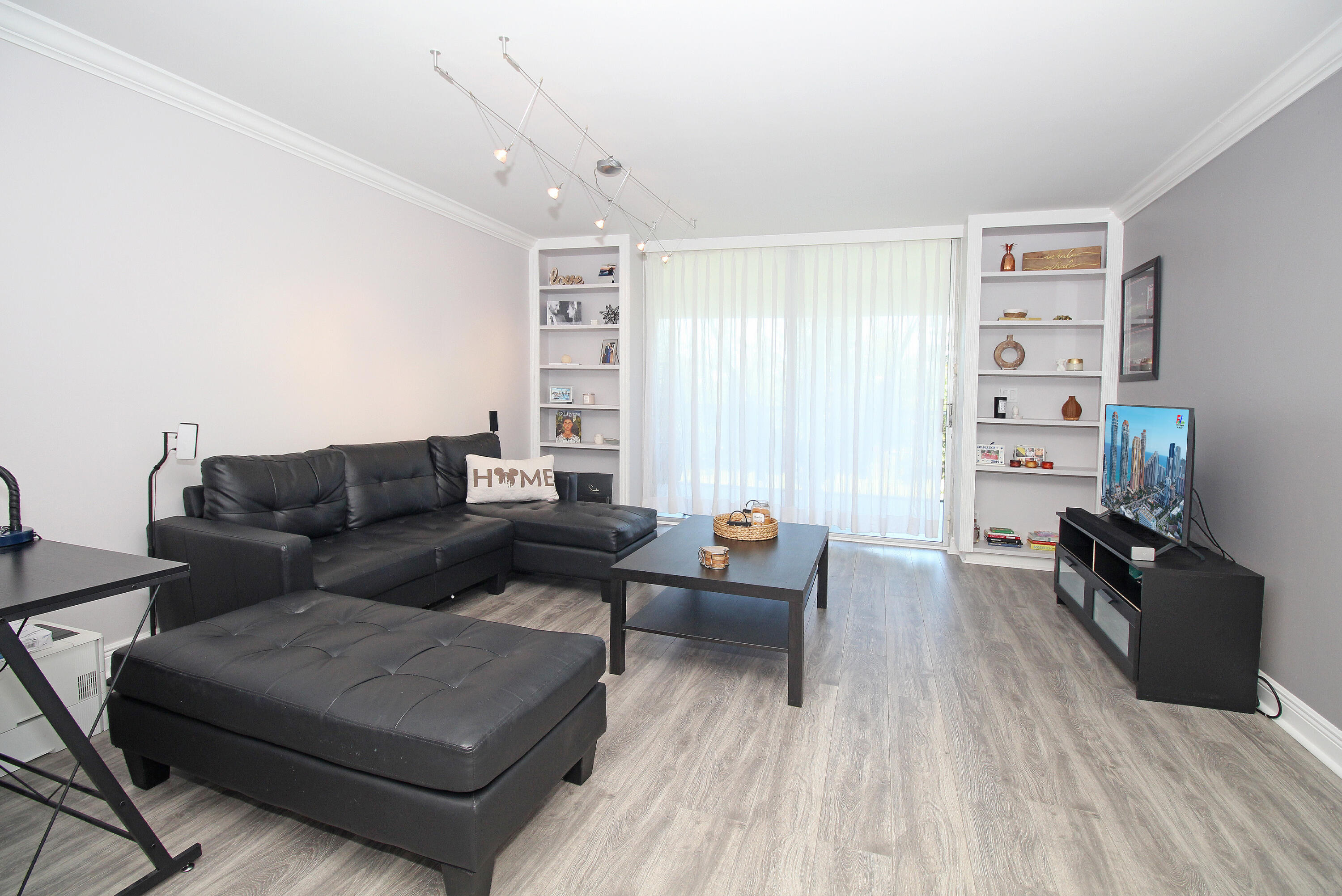 4550 NW 18th Avenue 204