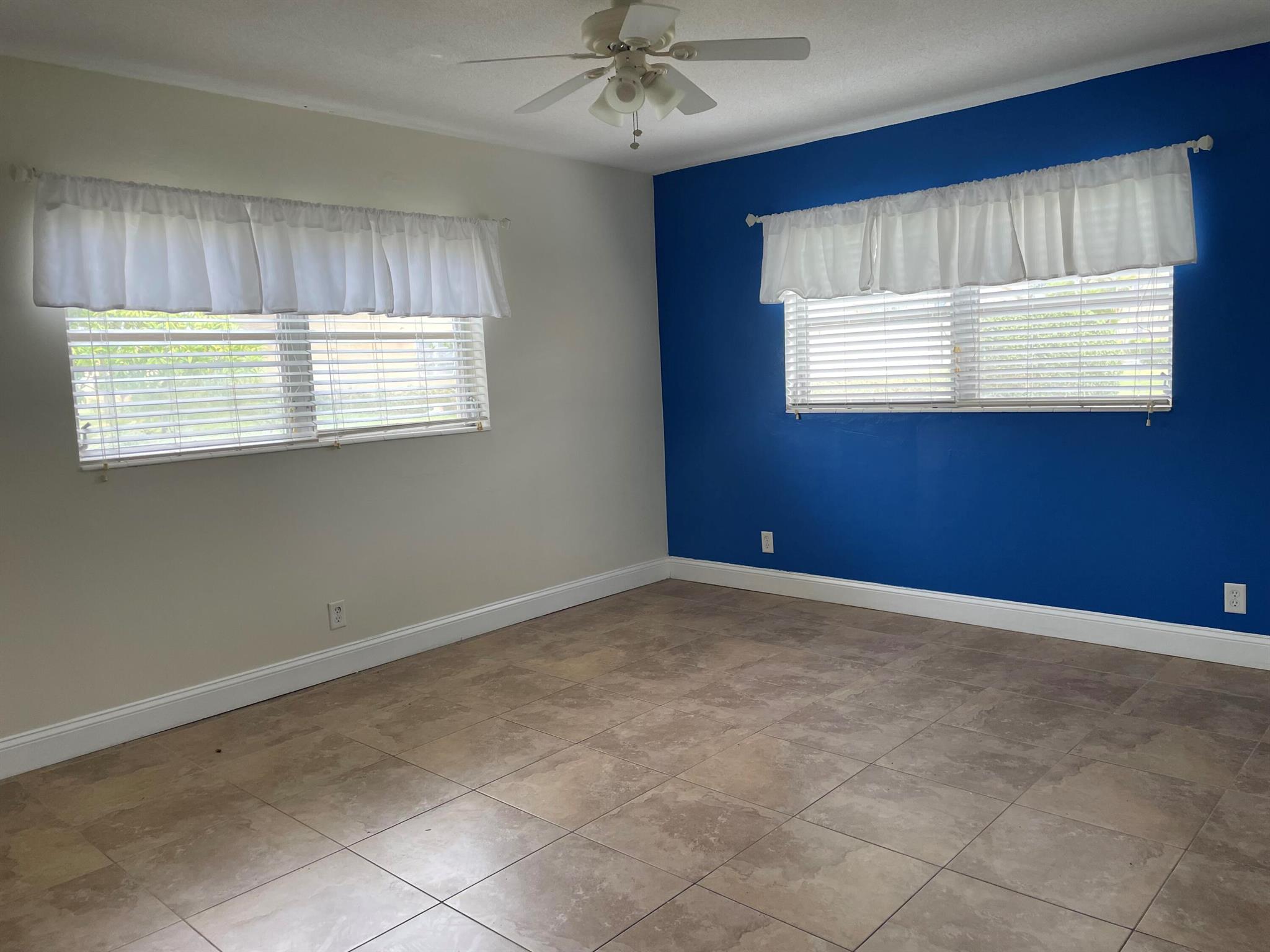 2182 NE 1st Way NE 101