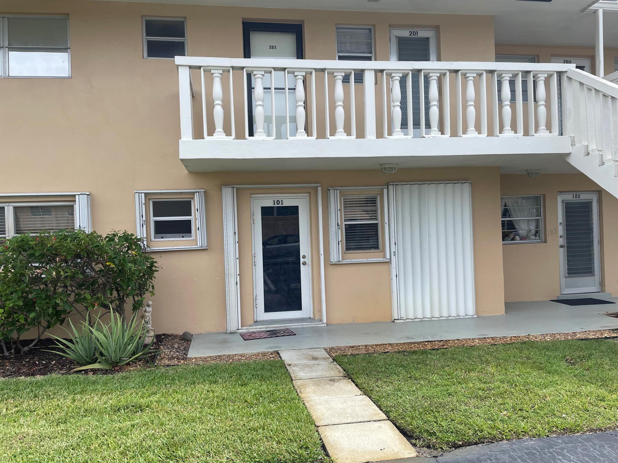 2182 NE 1st Way NE 101