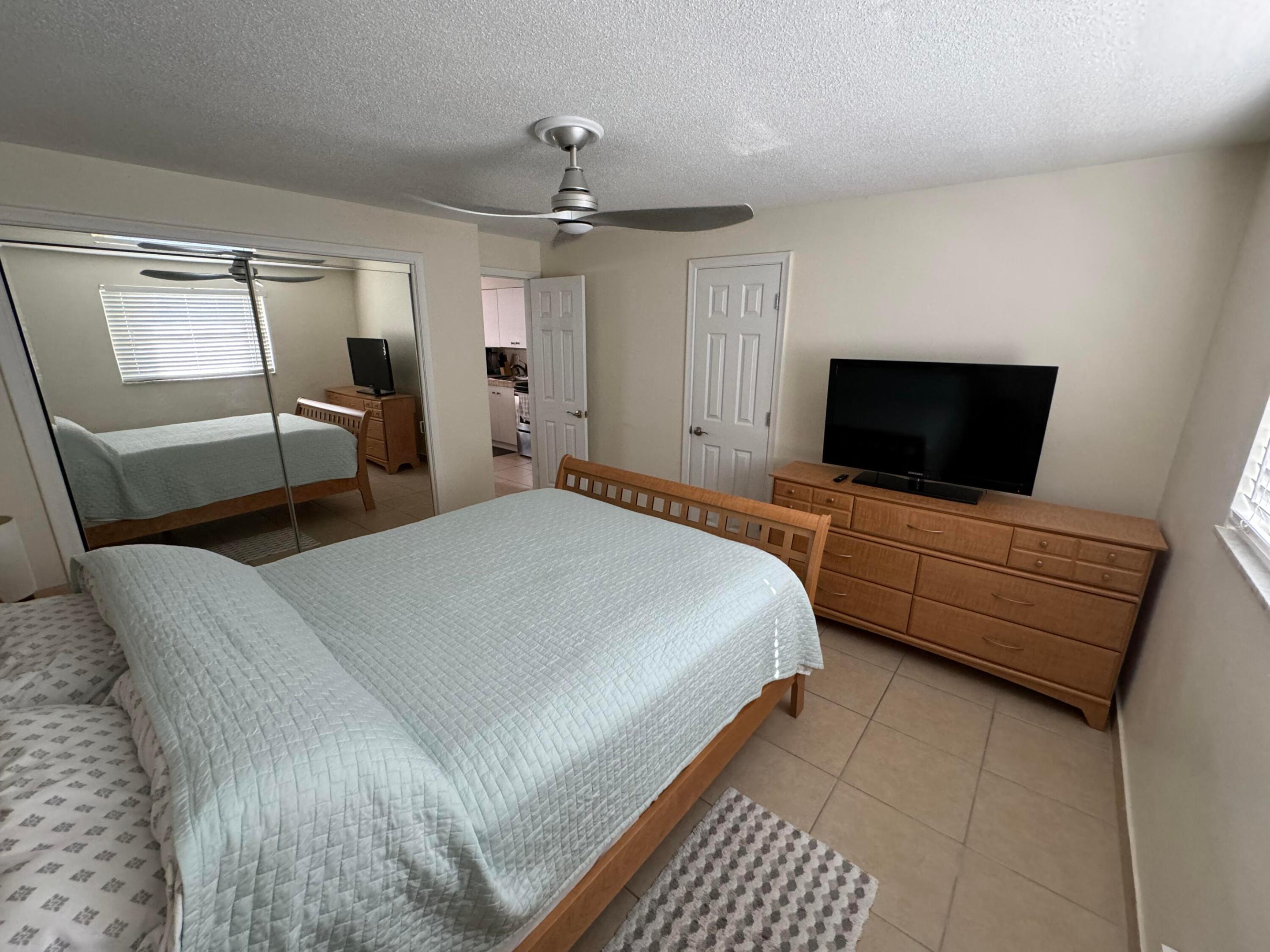 1932 NE 7th Street N 5, Deerfield Beach Unit: 5